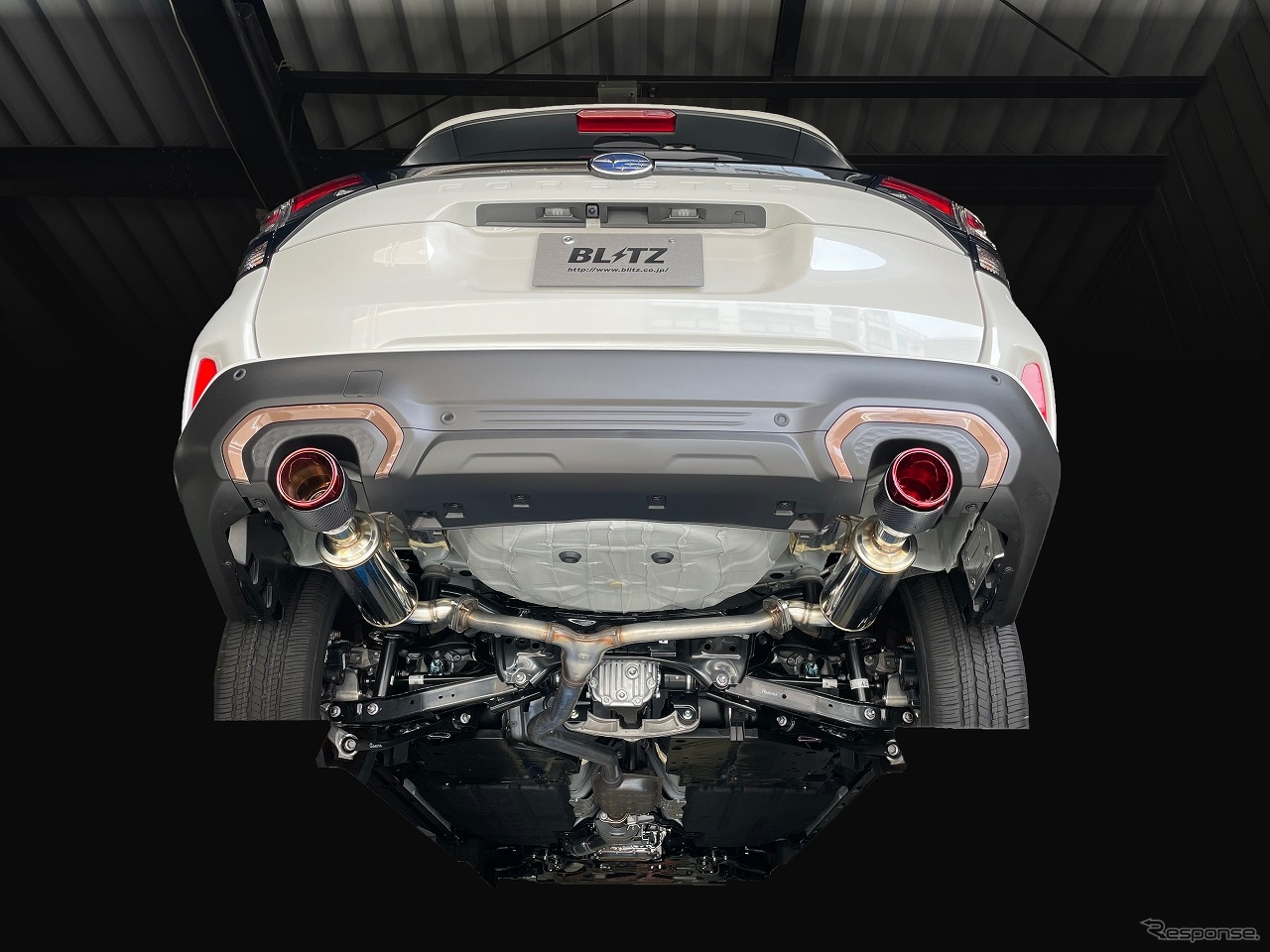 ブリッツ ニュルスペック・カスタムエディション カーボンレッドテールセット（CR）　スバル・フォレスター（SL5）装着例