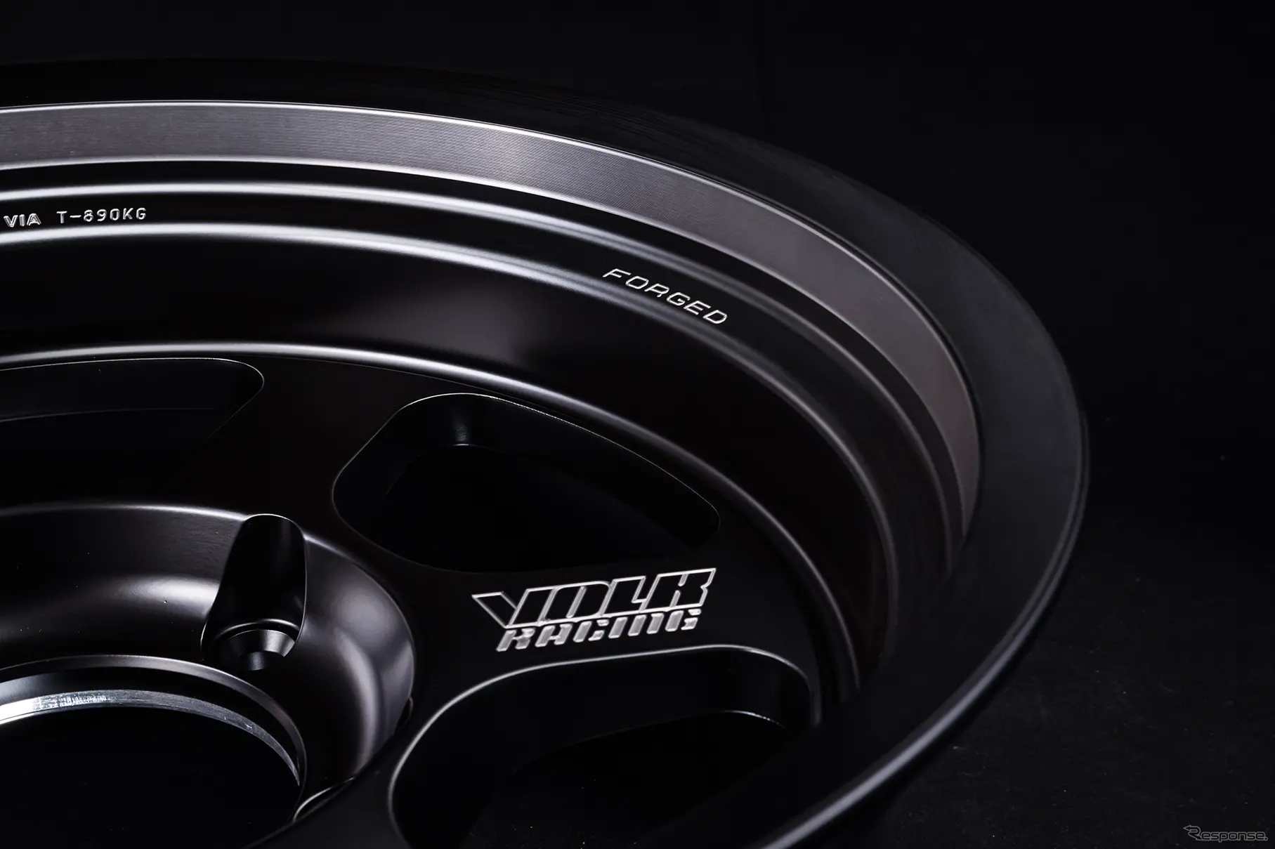 TE37XT Black Shadow LTD.