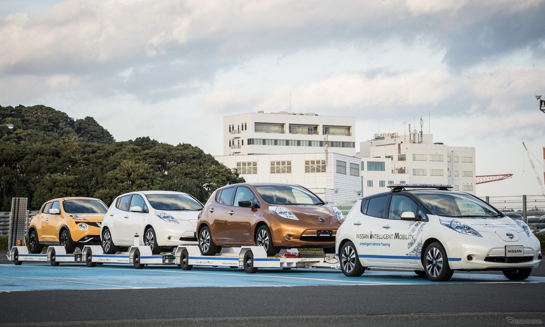 日産追浜工場：Intelligent Vehicle Towing（2016年）