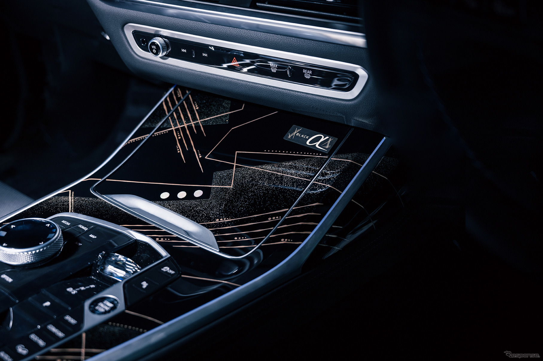 BMW X7 BLACK-α