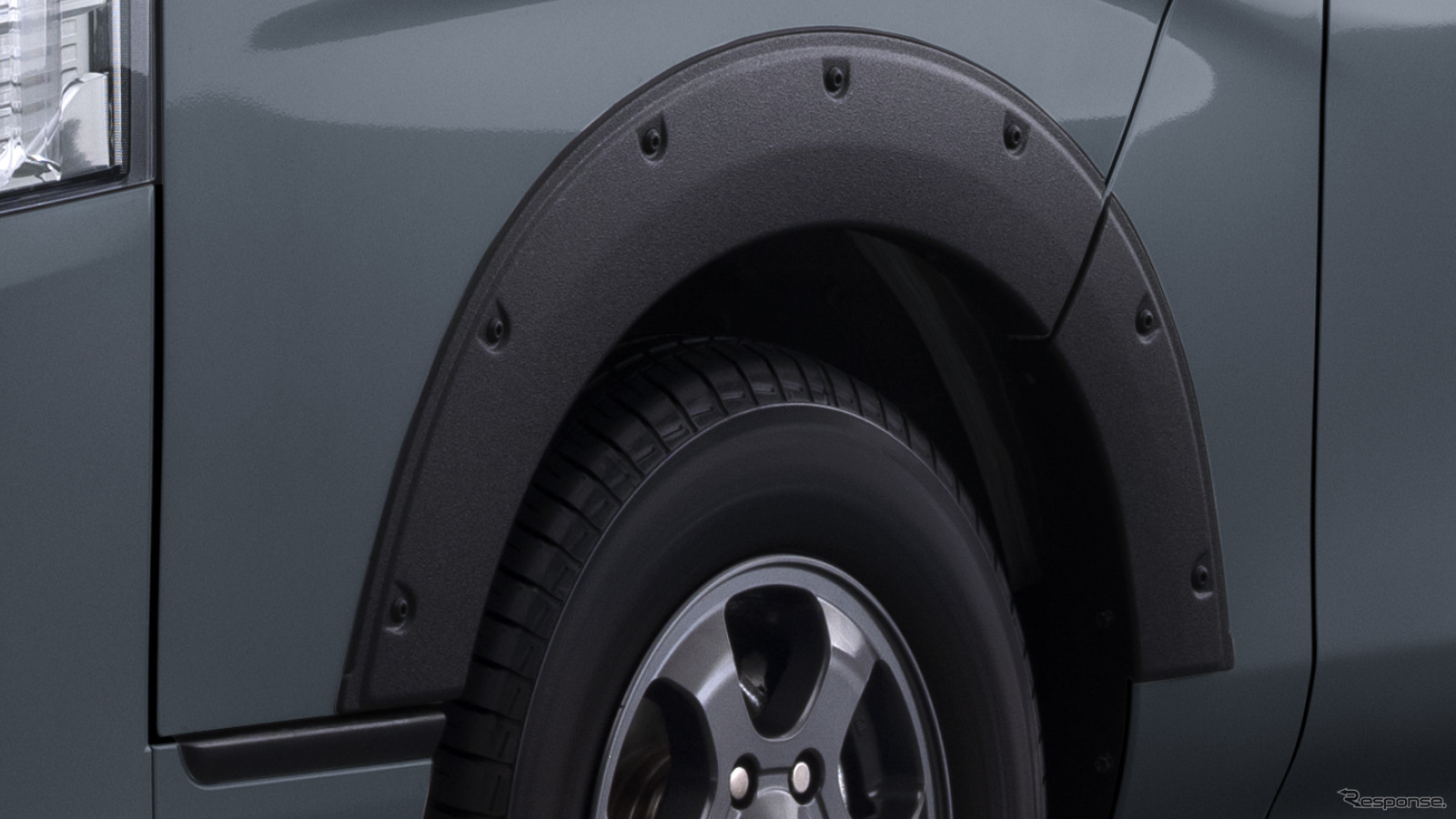 日産キャラバンの「SOTOASOBIパッケージ」装着車