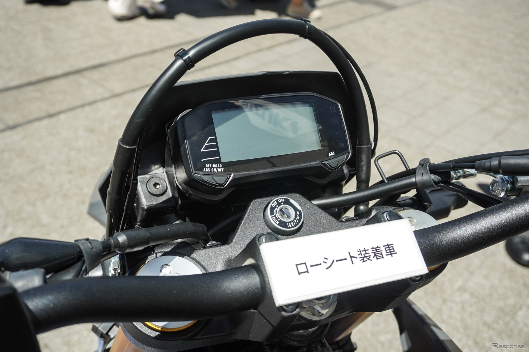 スズキ『DR-Z4S』ローシート装着車（スズキ モーターサイクルコレクション2025）