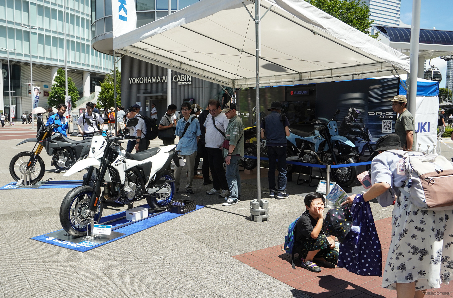 新型『DR-Z4S』『DR-Z4SM』が展示された「スズキ モーターサイクルコレクション2025」（7月19日）