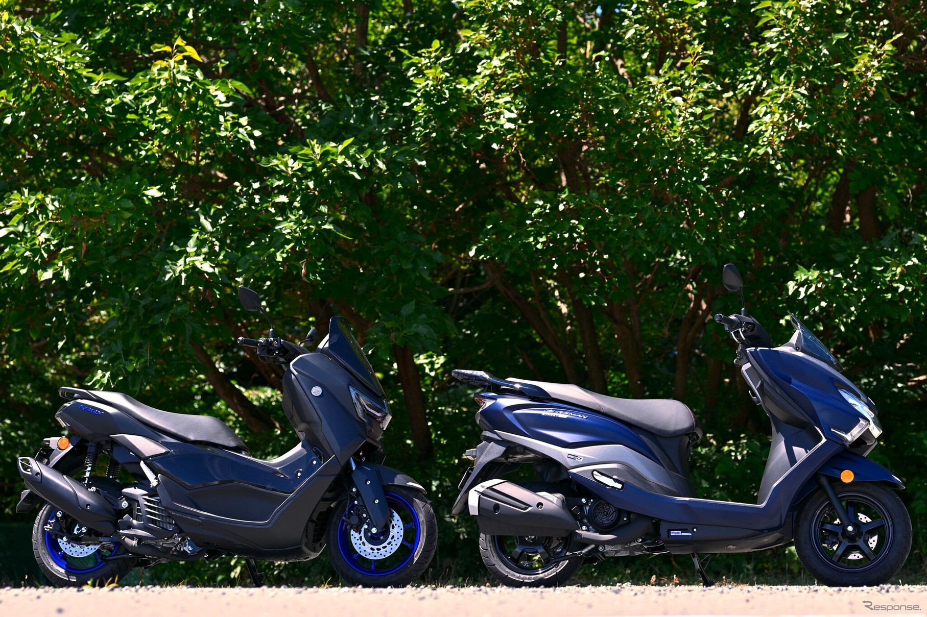スズキの『バーグマンストリート125EX』と、ヤマハの『NMAX』