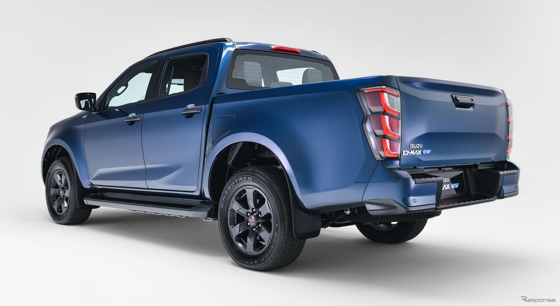 いすゞ D-MAX EV