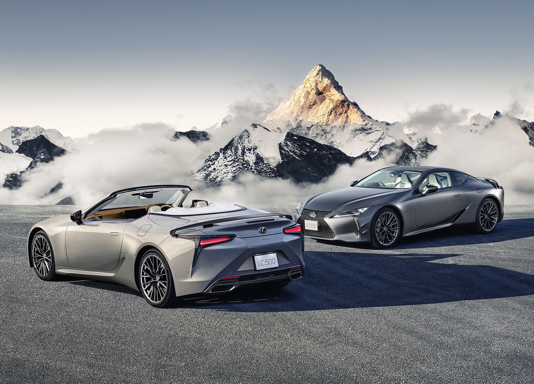 レクサス LC500とLC500コンバーチブルの特別仕様車「PINNACLE」