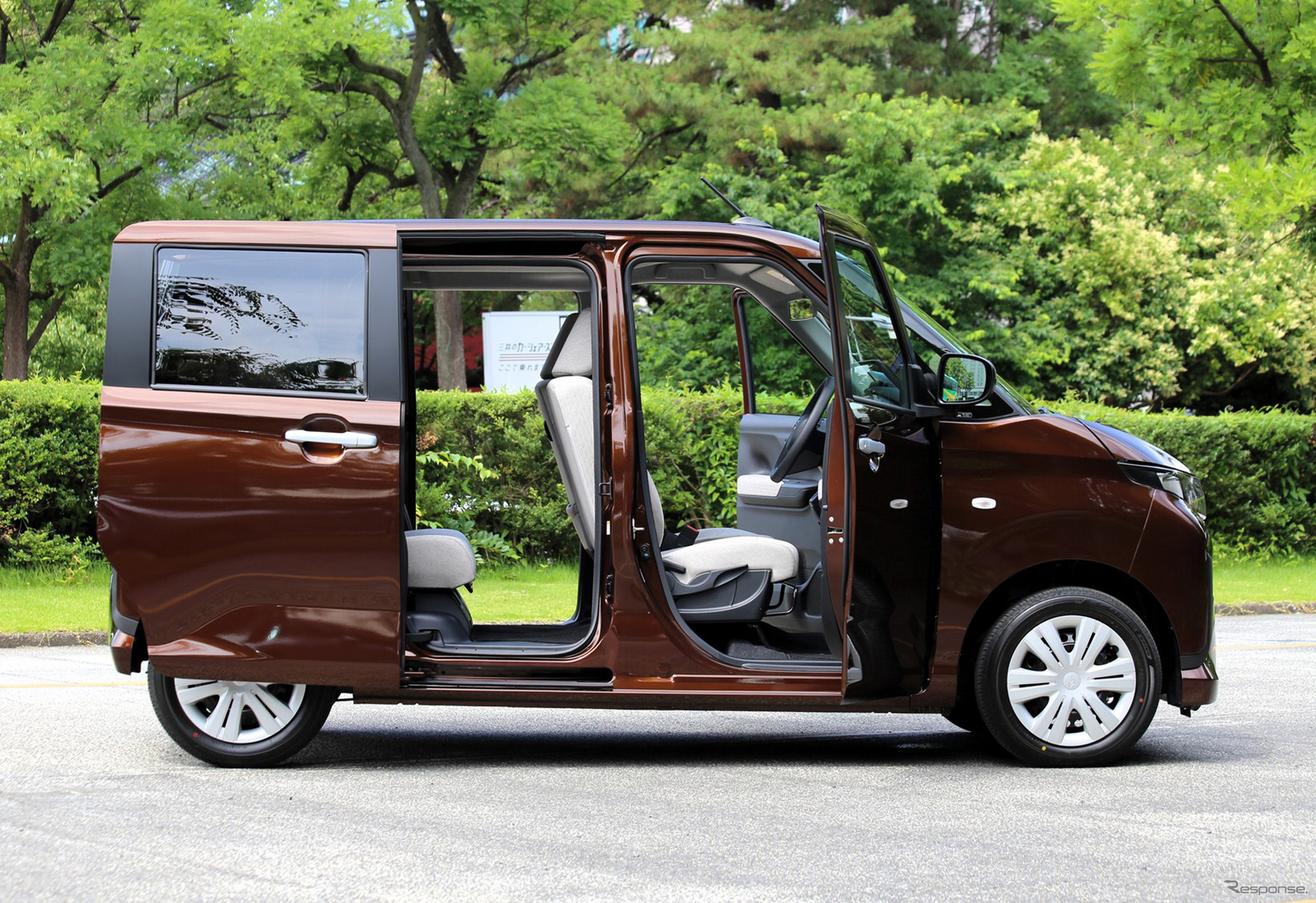 初めてスライドドアを採用したダイハツ ムーヴ 新型