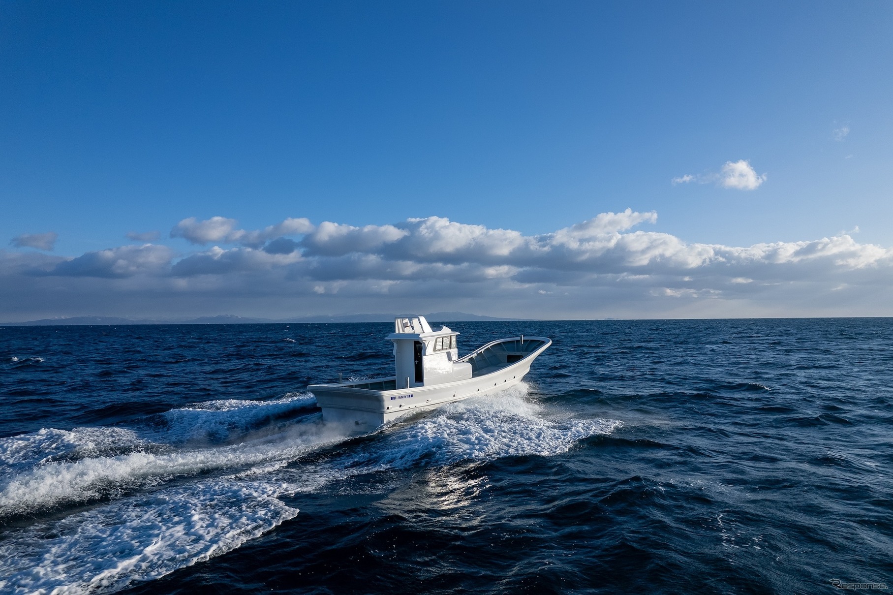 ヤマハ発動機の新型漁船「DY-48I-0A」