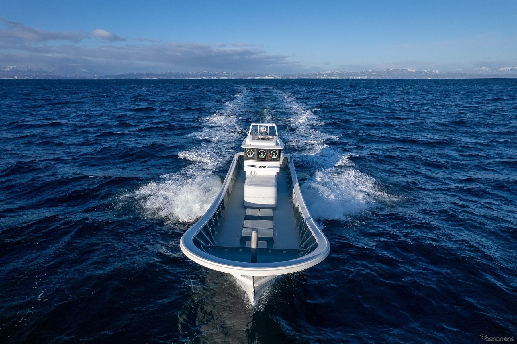 ヤマハ発動機の新型漁船「DY-48I-0A」