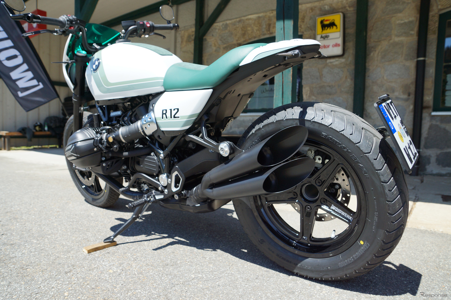 BMW『R12』と『R18』のカスタムバイク「スピード・シスターズ」