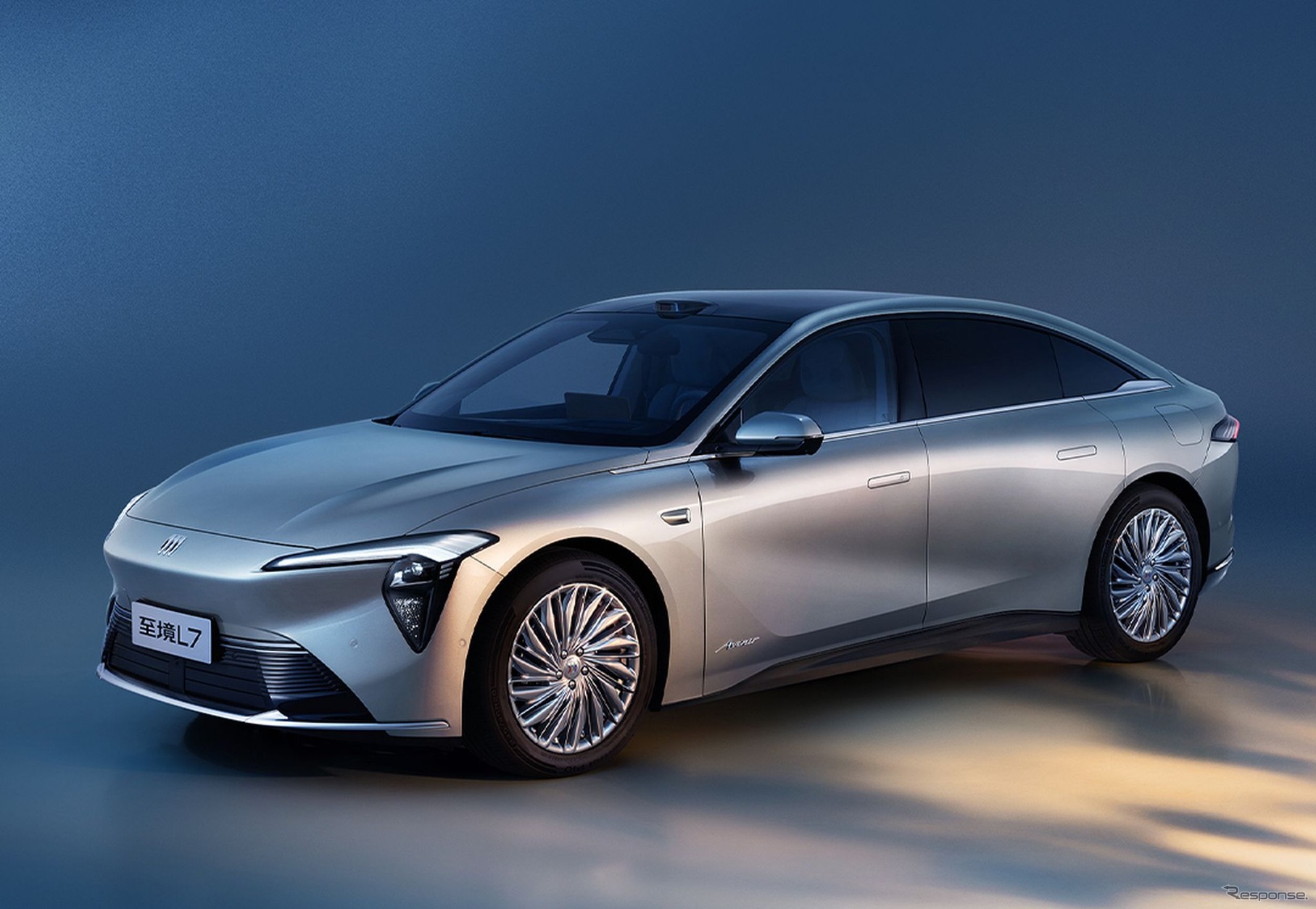 ビュイックと上海汽車の新エネルギー車ブランド「至境」初のレンジエクステンダーEVセダン『L7』