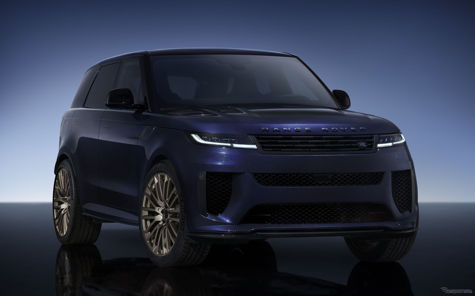 レンジローバースポーツのSVビスポークサービスで製作された第1号車「ノクターン」