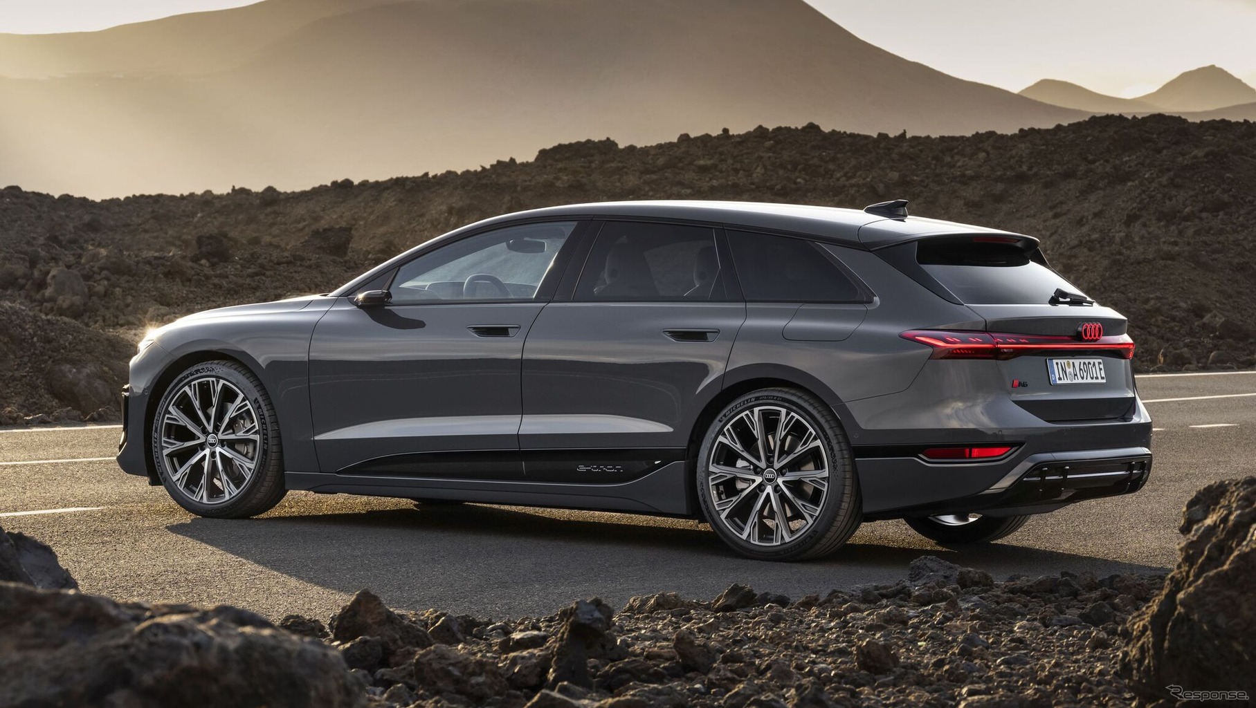 アウディ A6アバントe-tron