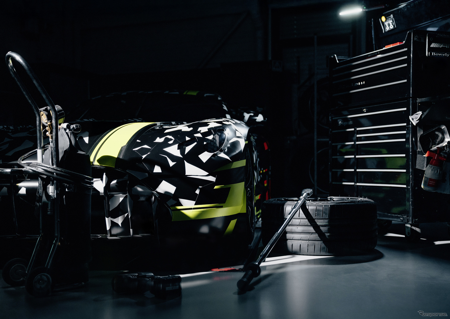 メルセデスAMG『CONCEPT AMG GT TRACK SPORT』のティザー