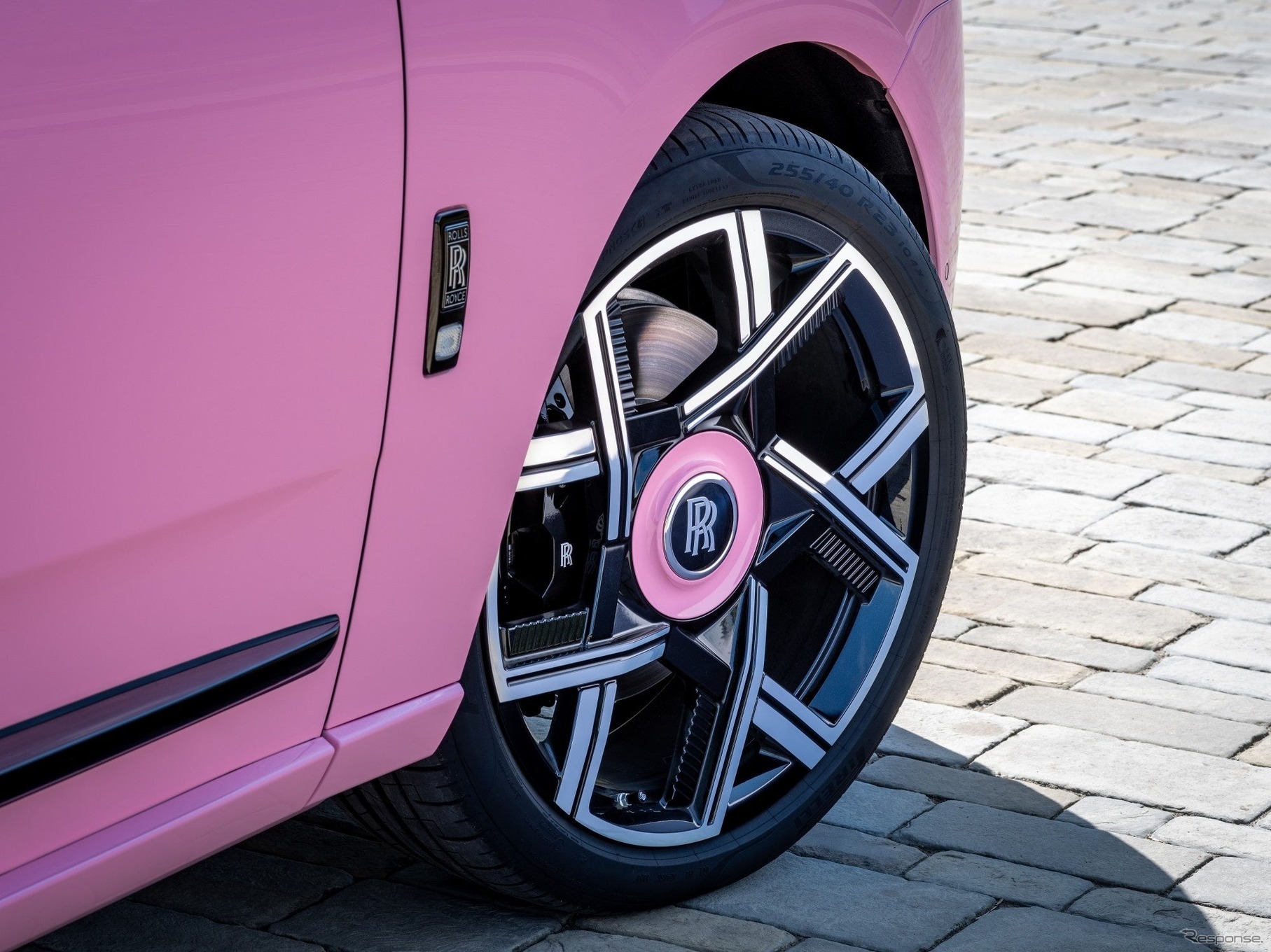 『ブラック・バッジ・カリナン』のビスポーク・コミッション