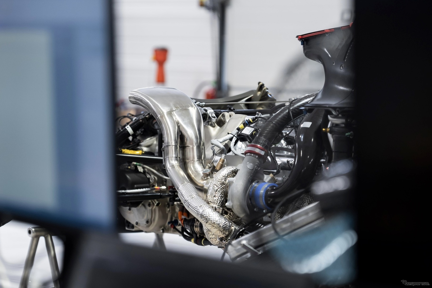 ジェネシスの新型ハイパーカー『GMR-001』のV8ツインターボエンジン