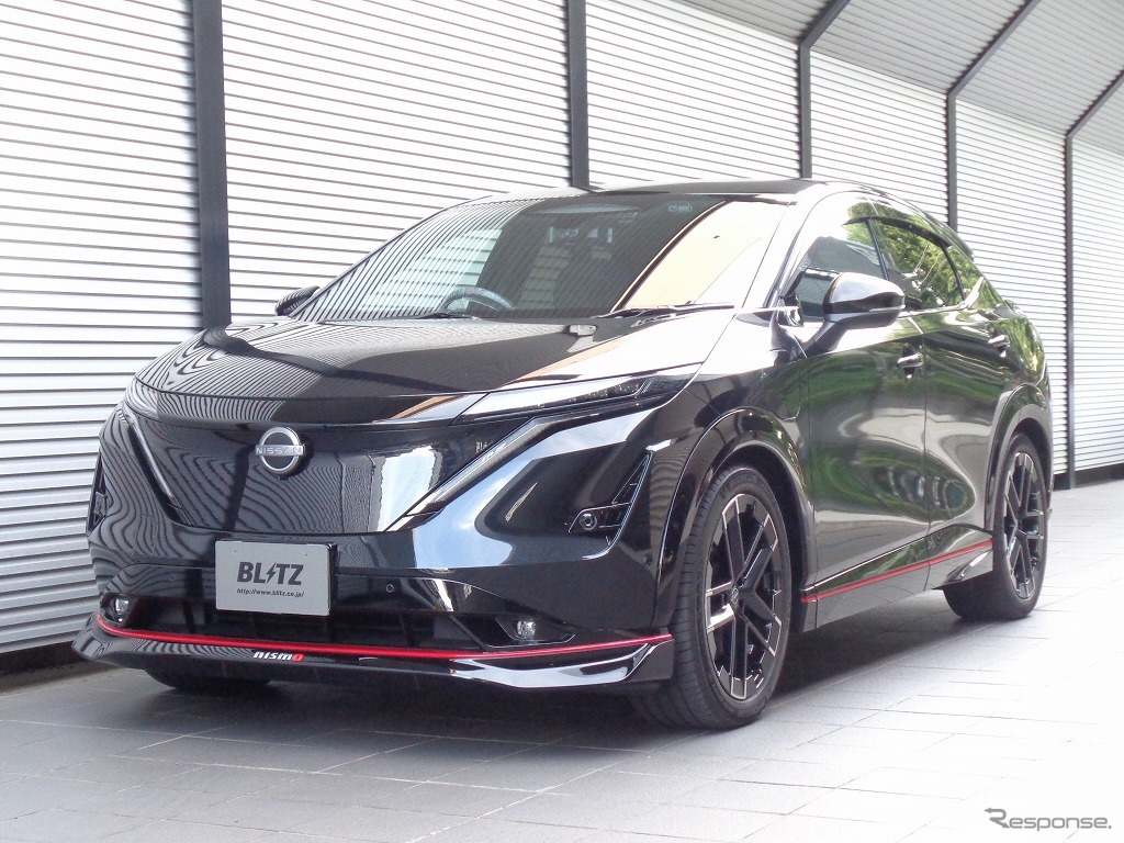ブリッツ DAMPER ZZ-R　日産・アリアNISMO装着例（フロント：24mmダウン / リア：22mmダウン）