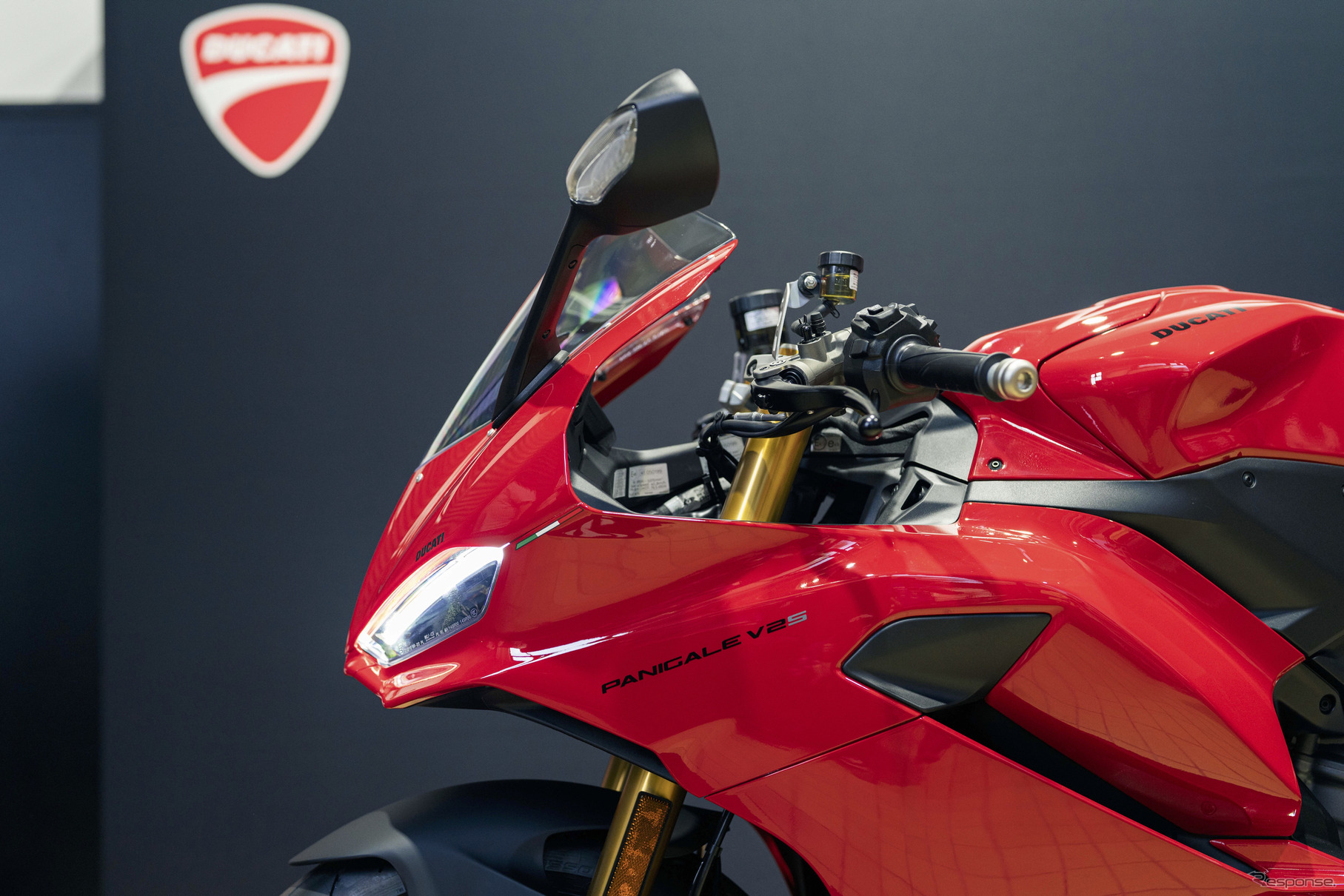 ドゥカティ 新型パニガーレV2S