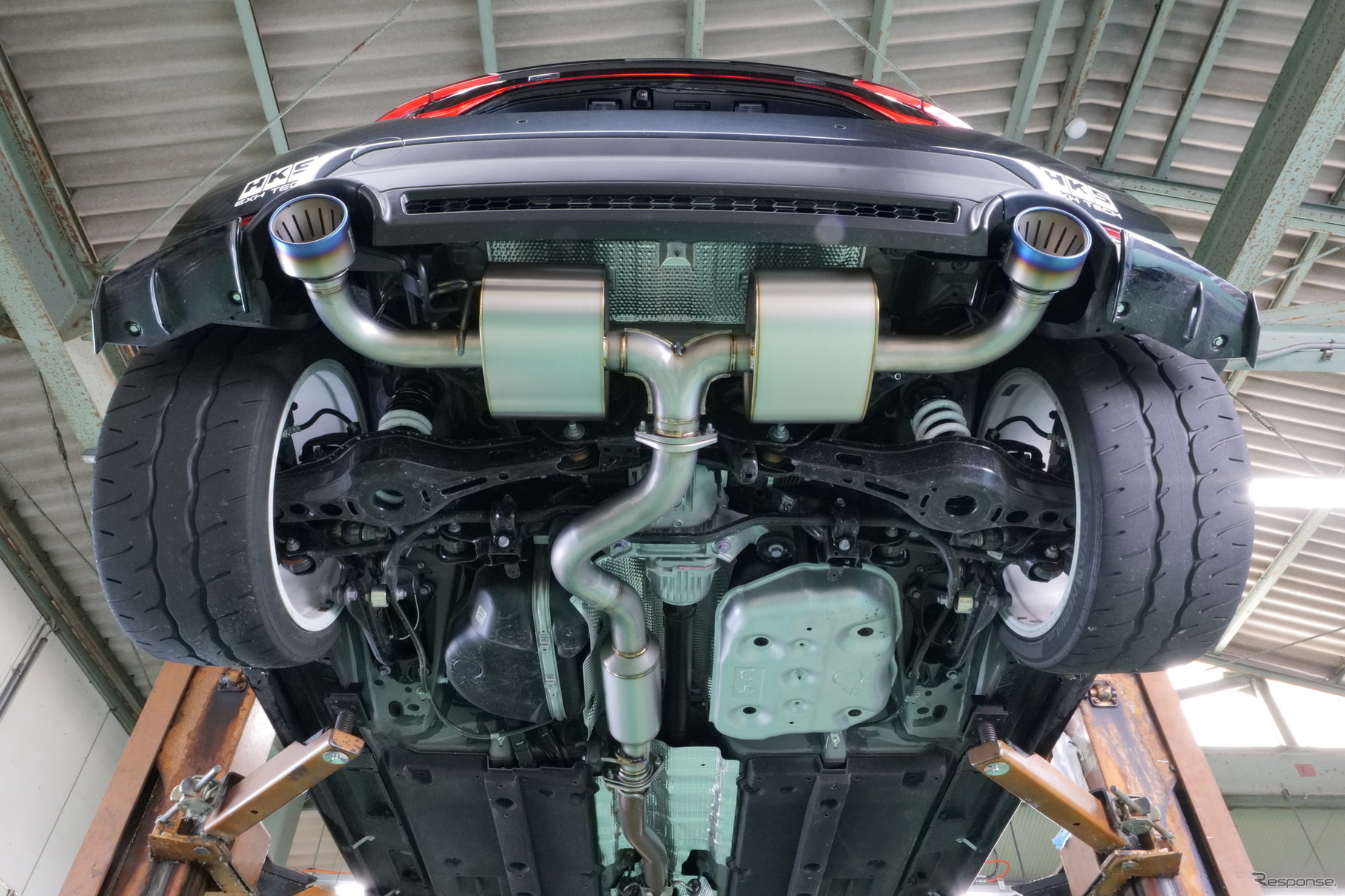 HKSの『GRヤリスGen2』用「フルチタン・スーパーターボマフラー」