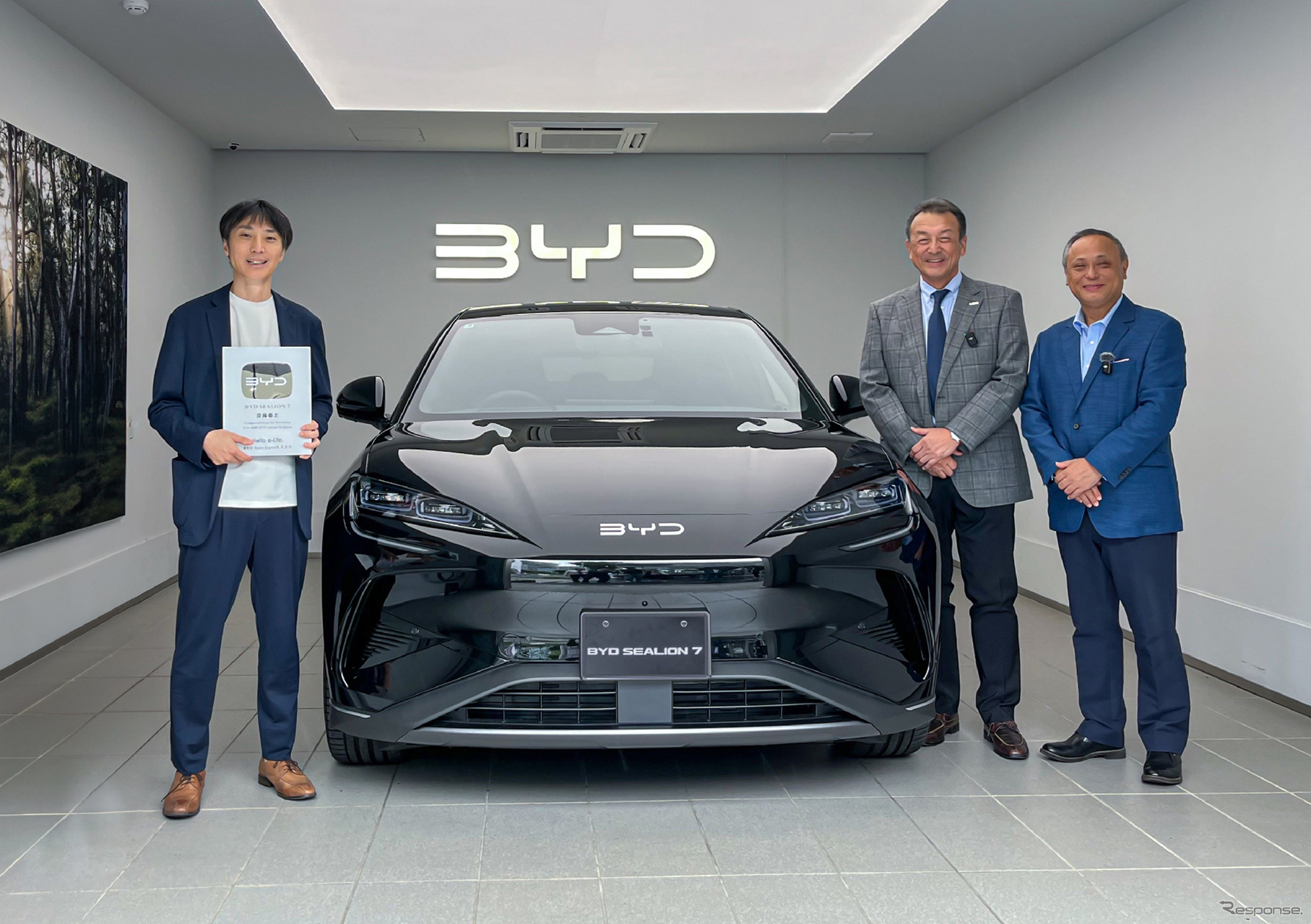 BYDが国内EV累計販売5000台目の『シーライオン7』を納車