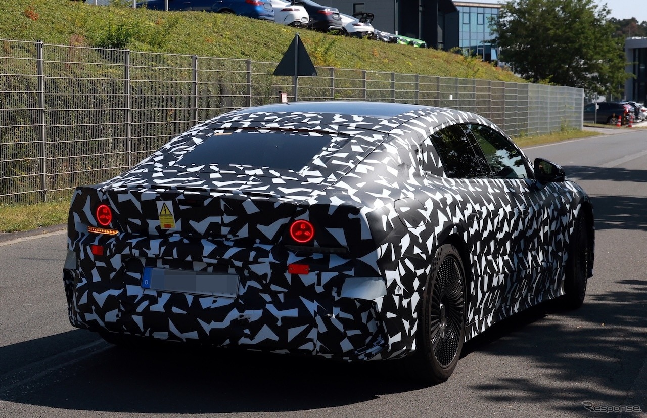 メルセデスAMG GT 4ドアクーペEV 新型プロトタイプ