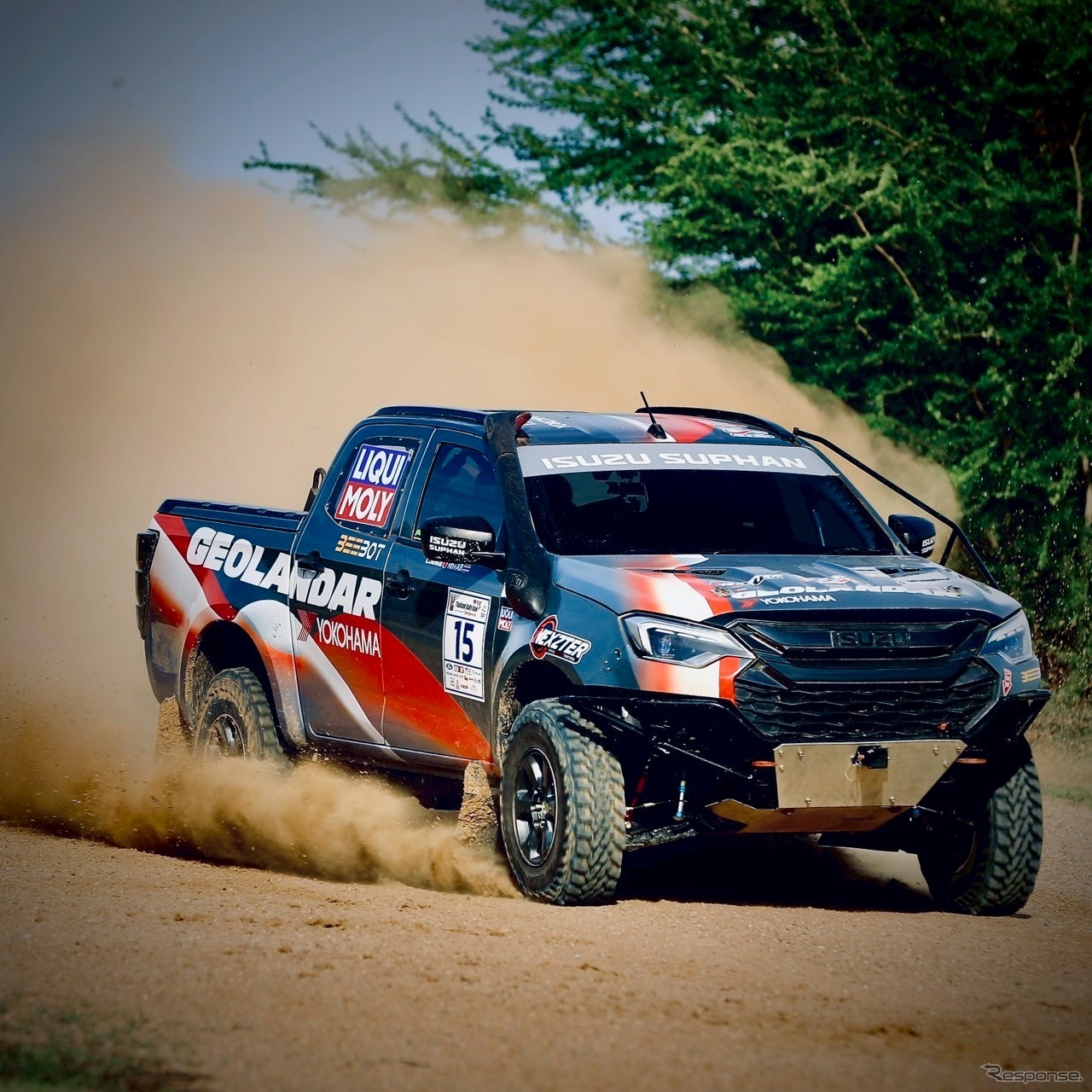「ISUZU SUPHAN YOKOHAMA LIQUI MOLY RACING TEAM」の参戦車両・いすゞ『D-Max』