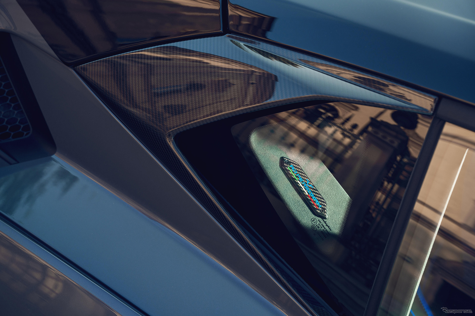 ランボルギーニ『テメラリオ』の初のアド・ペルソナム仕様車「ポルト・チェルヴォ」