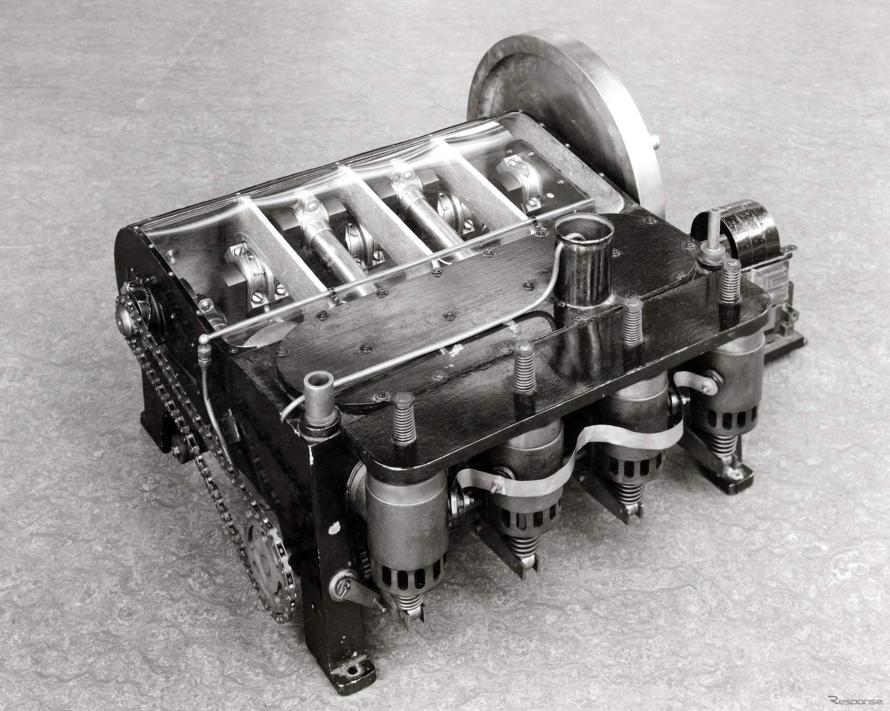 ライト兄弟が使用したエンジン