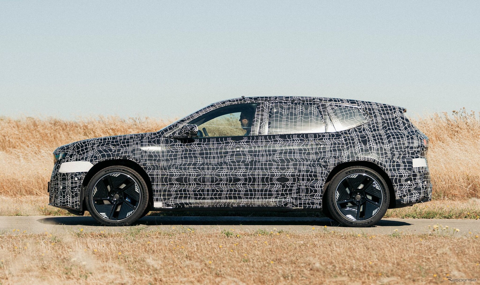 BMW『iX3』新型のプロトタイプ