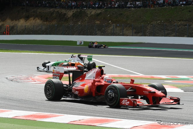 【F1ベルギーGP】ライコネンがフィジケラとのマッチレースを制す