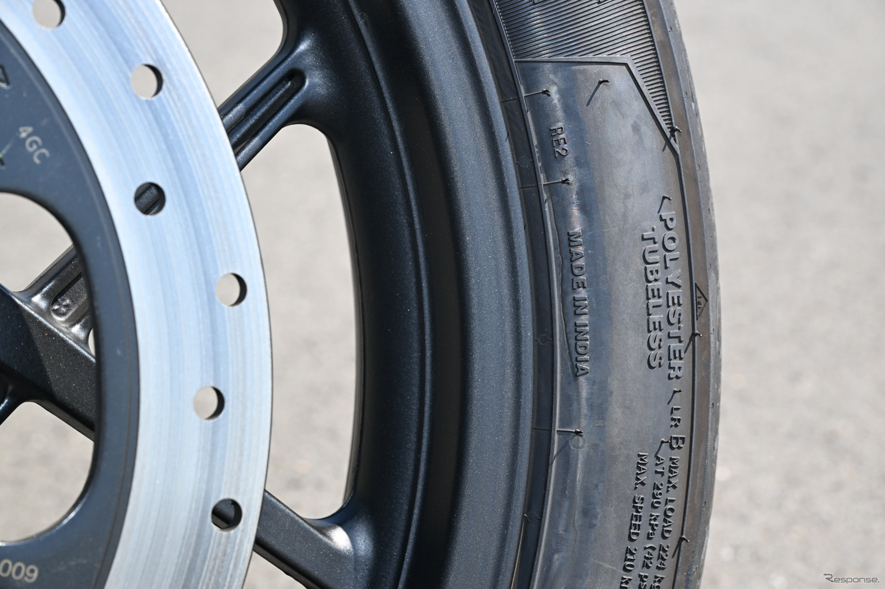 ロイヤルエンフィールド ショットガン650