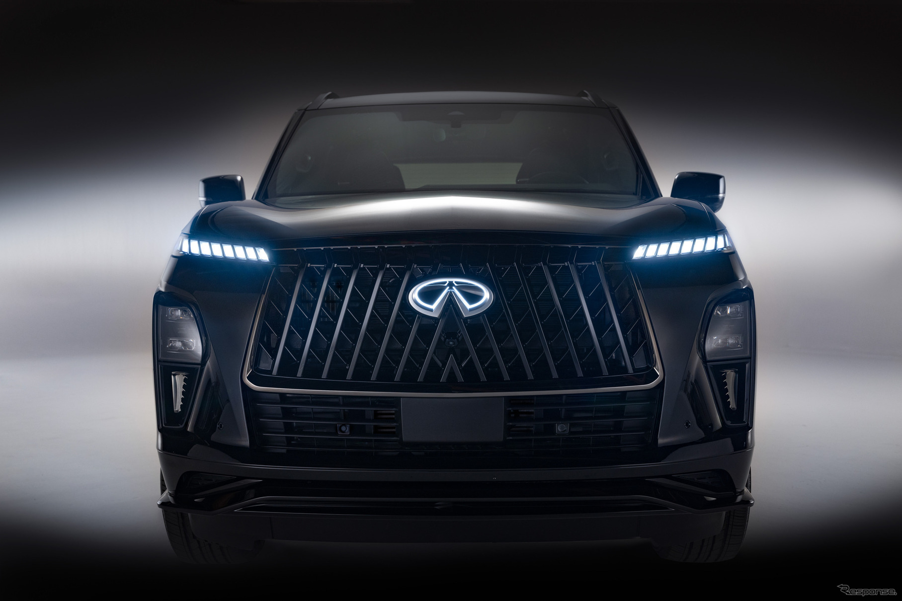 インフィニティ『QX80』の「スポーツ」