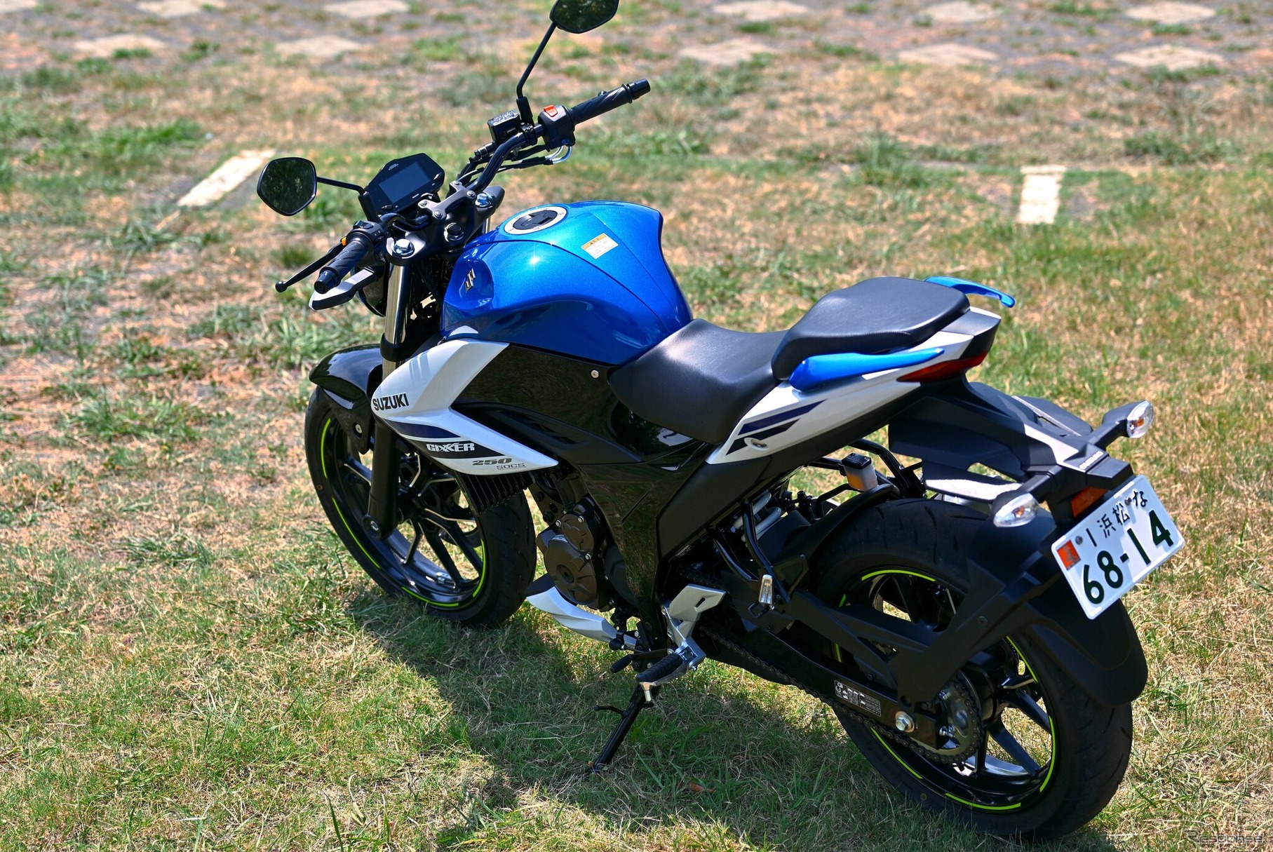 スズキ ジクサー250