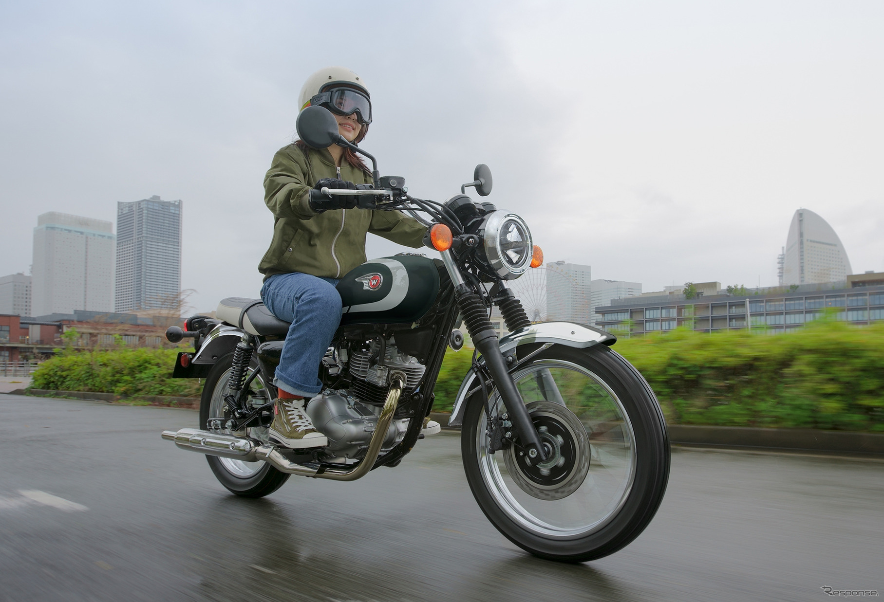 カワサキ W230（メタリックマットダークグリーン×エボニー）