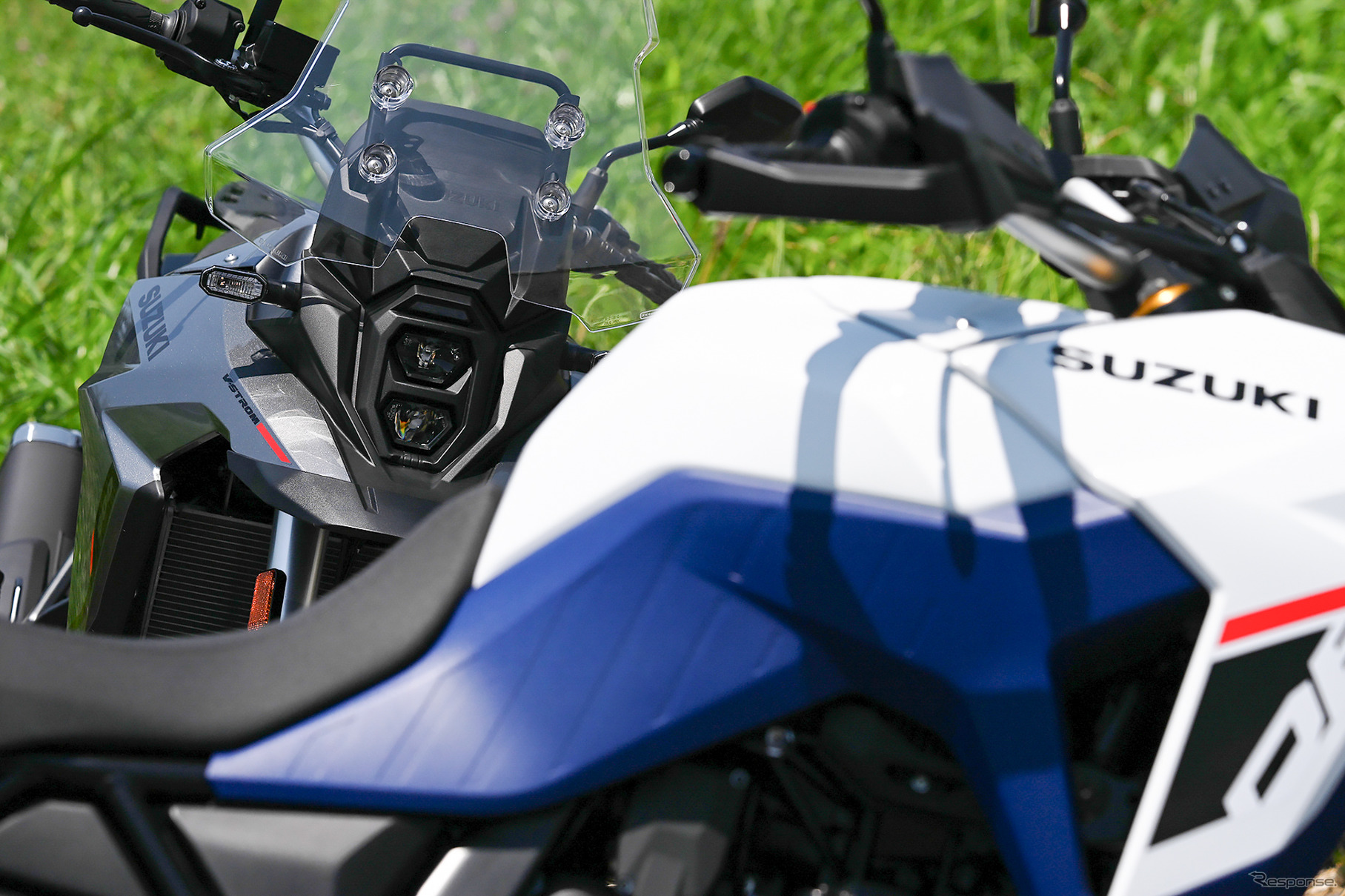 スズキ Vストローム800DE