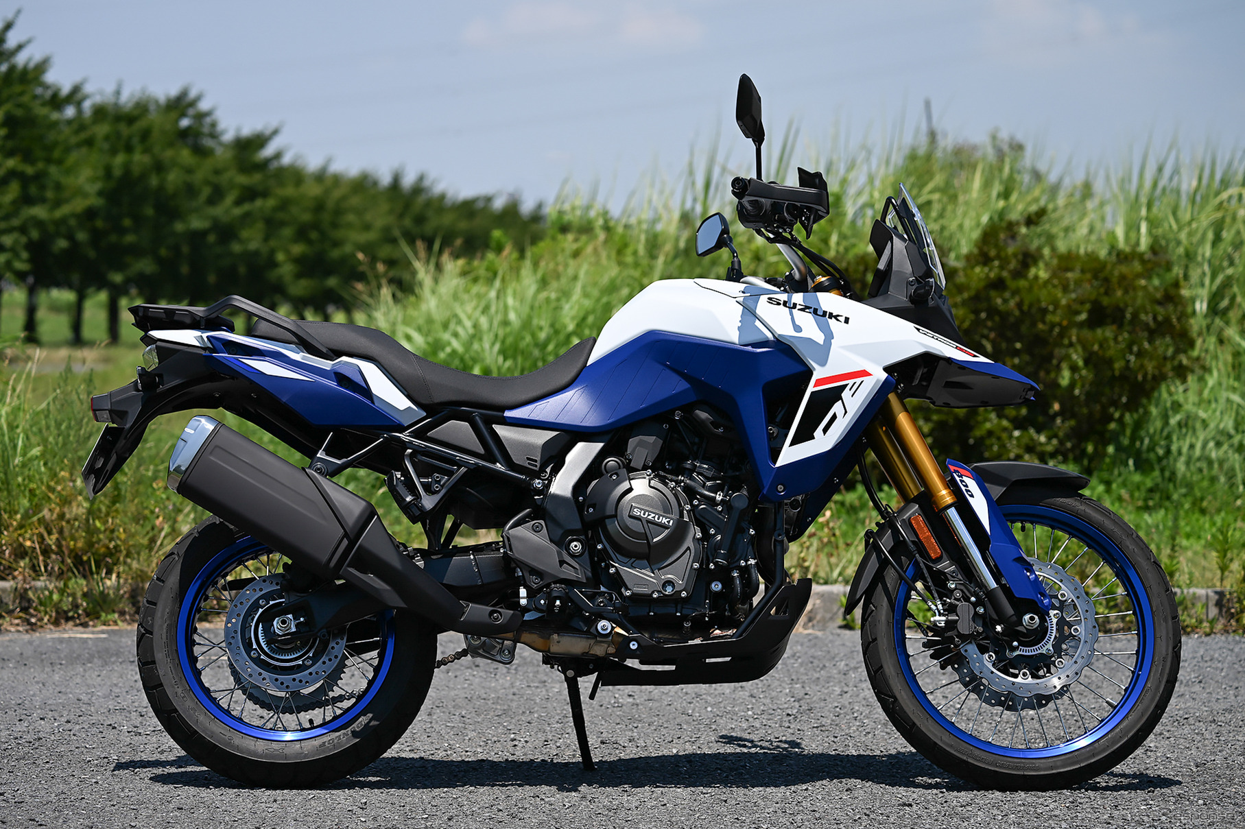 スズキ Vストローム800DE