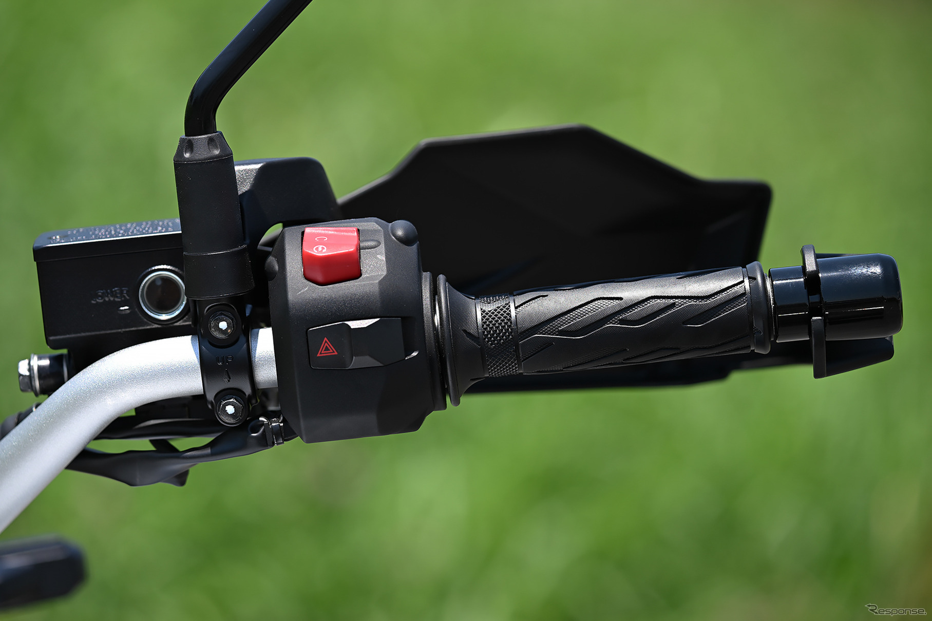 スズキ Vストローム800DE