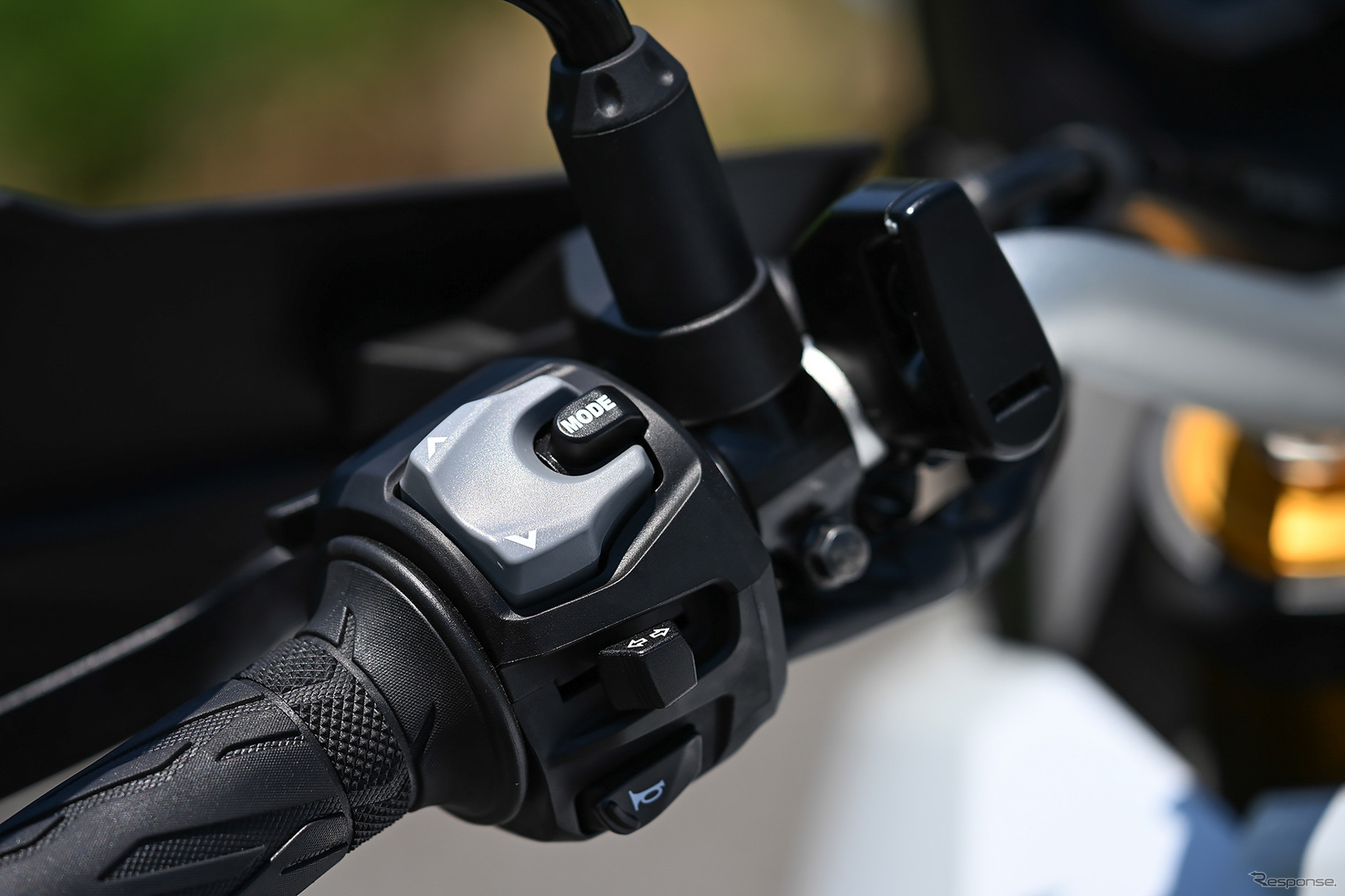 スズキ Vストローム800DE