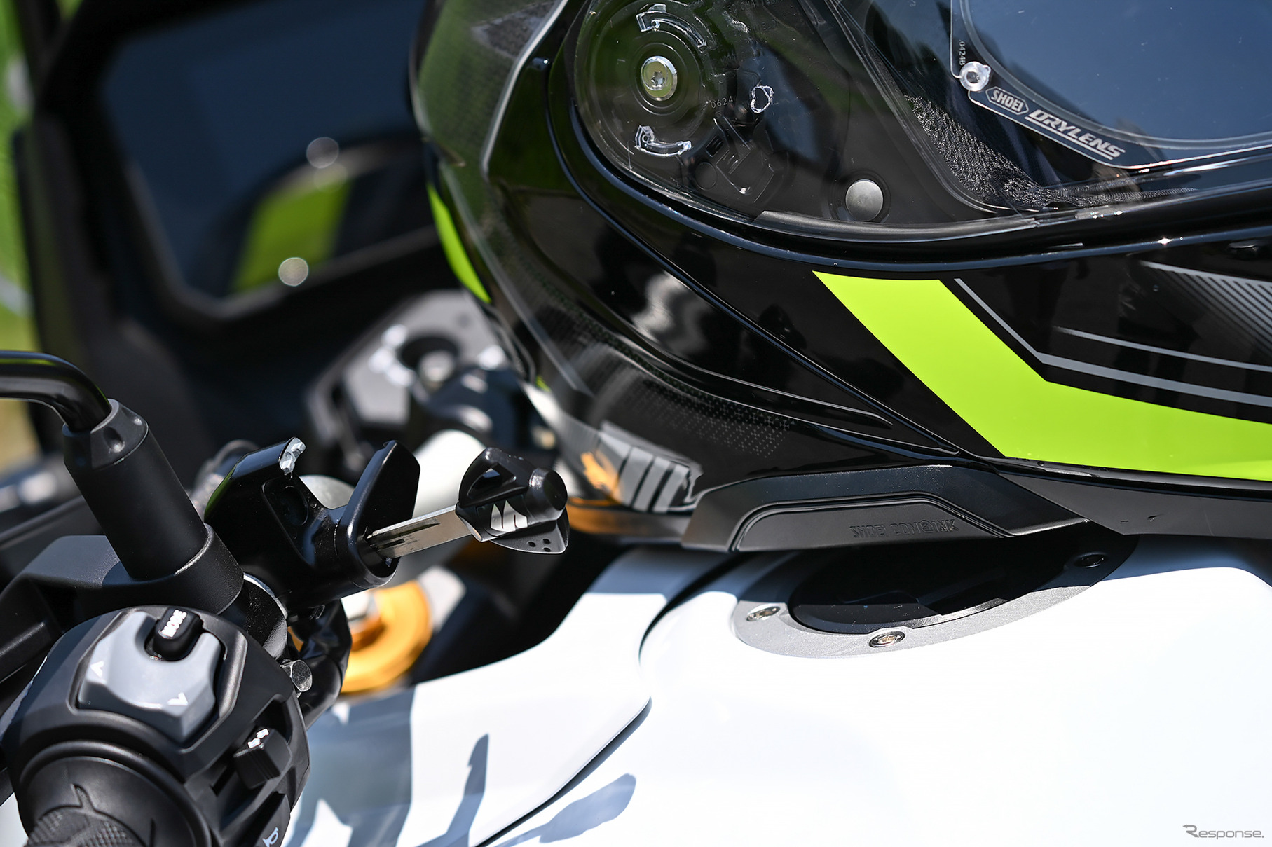 スズキ Vストローム800DE