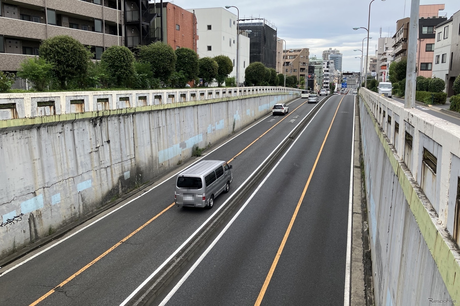 アンダーパスの例