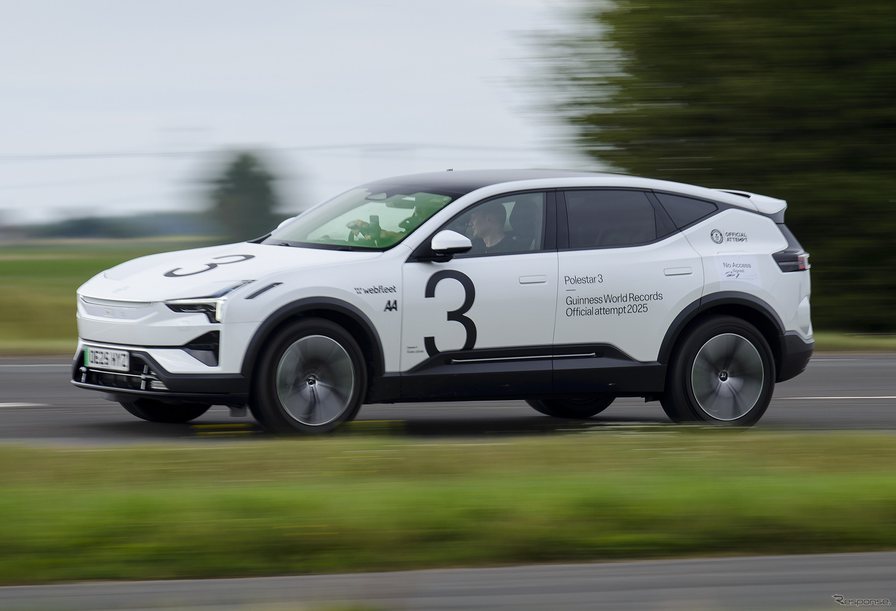 『ポールスター3』が、電動SUVの単一充電走行距離でギネス世界記録を樹立
