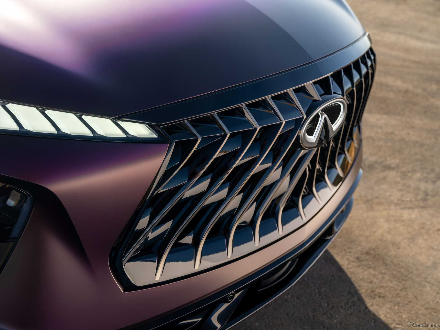 インフィニティ『QX65モノグラフ』