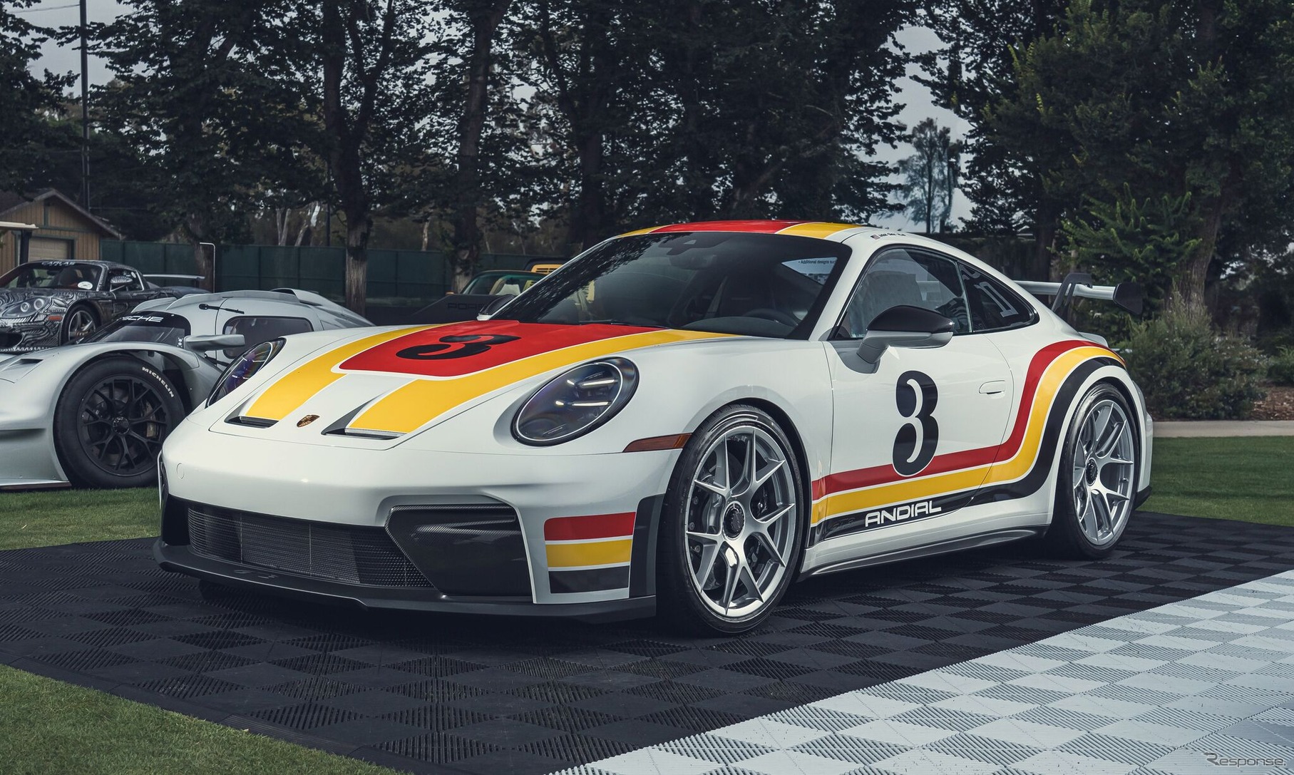 ポルシェ『911 GT3』（Type 992.2）専用のデザインラップパッケージ