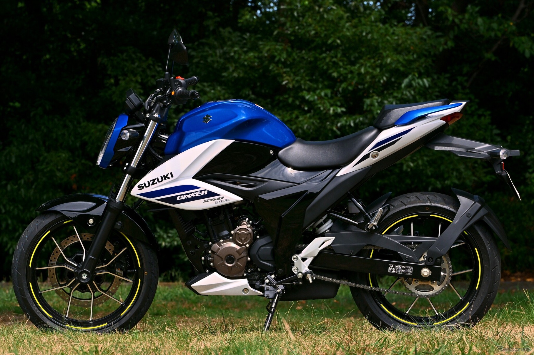 スズキ ジクサー250