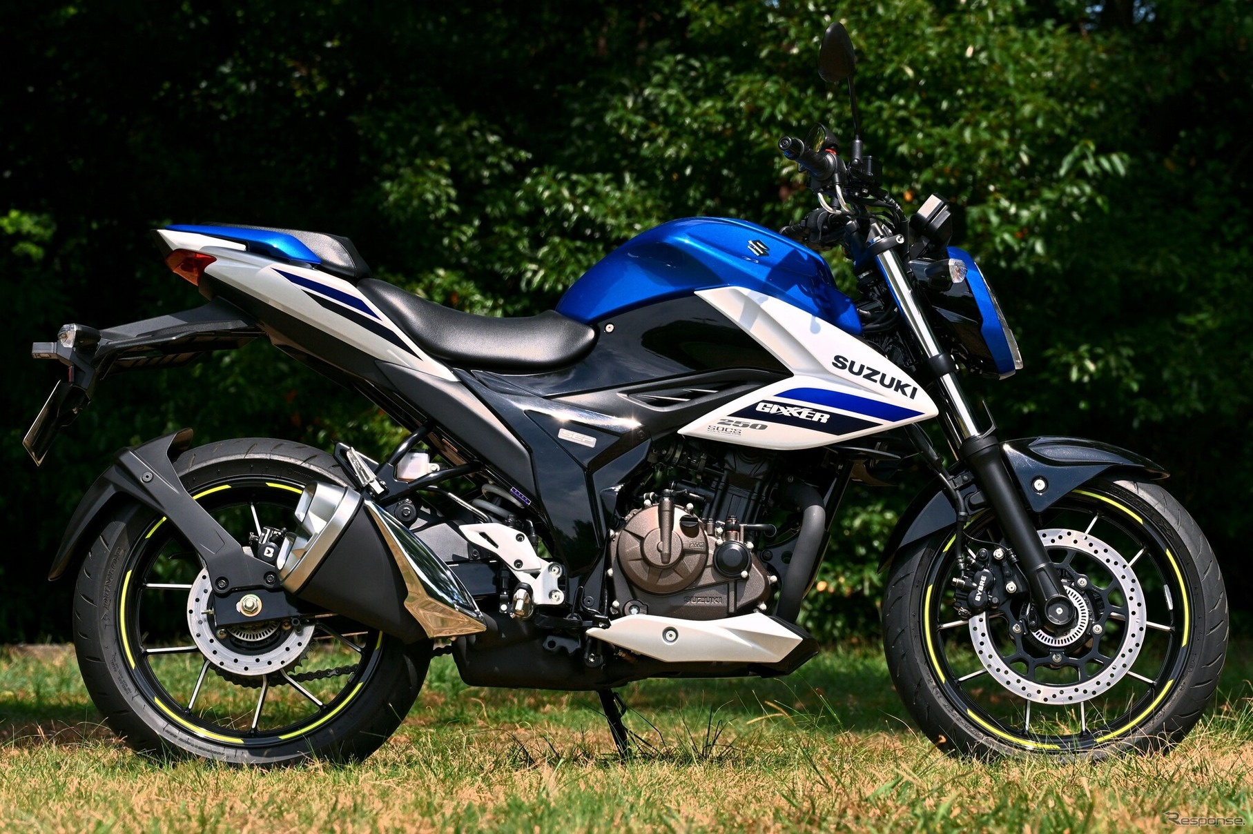 スズキ ジクサー250