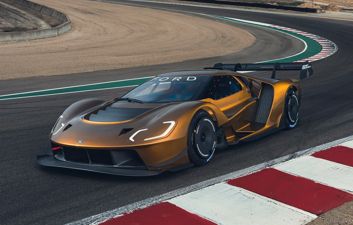 最後の現行モデルとなるフォード『GT』のサーキット専用車 『GT Mk IV』