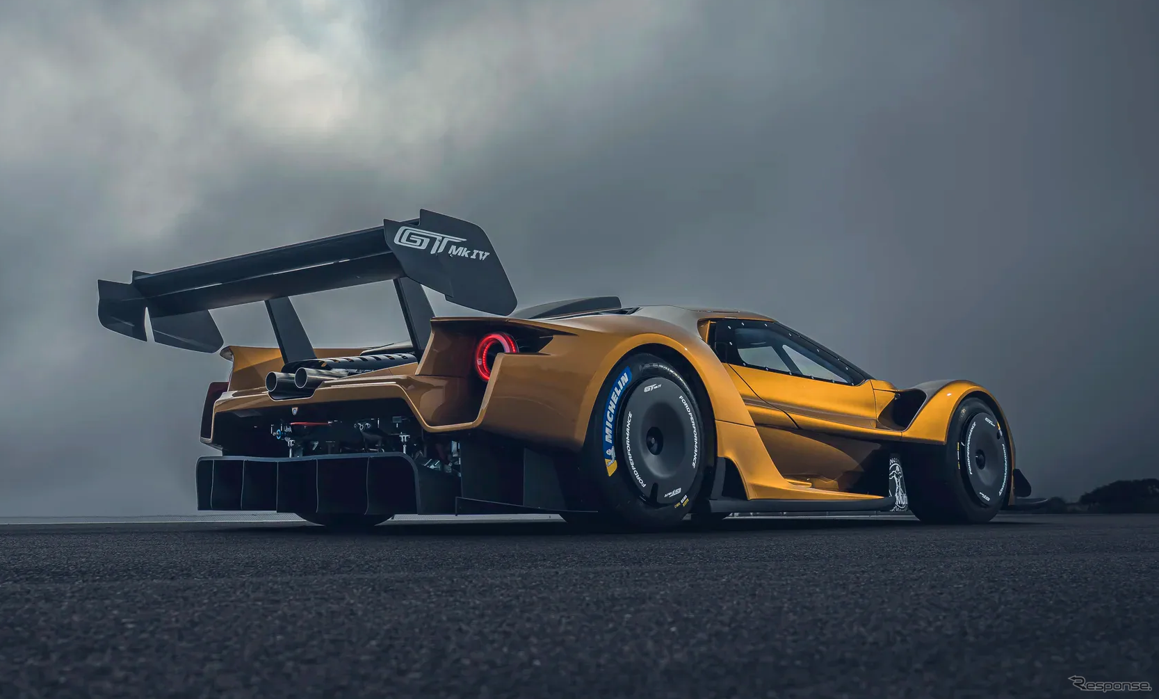 最後の現行モデルとなるフォード『GT』のサーキット専用車 『GT Mk IV』