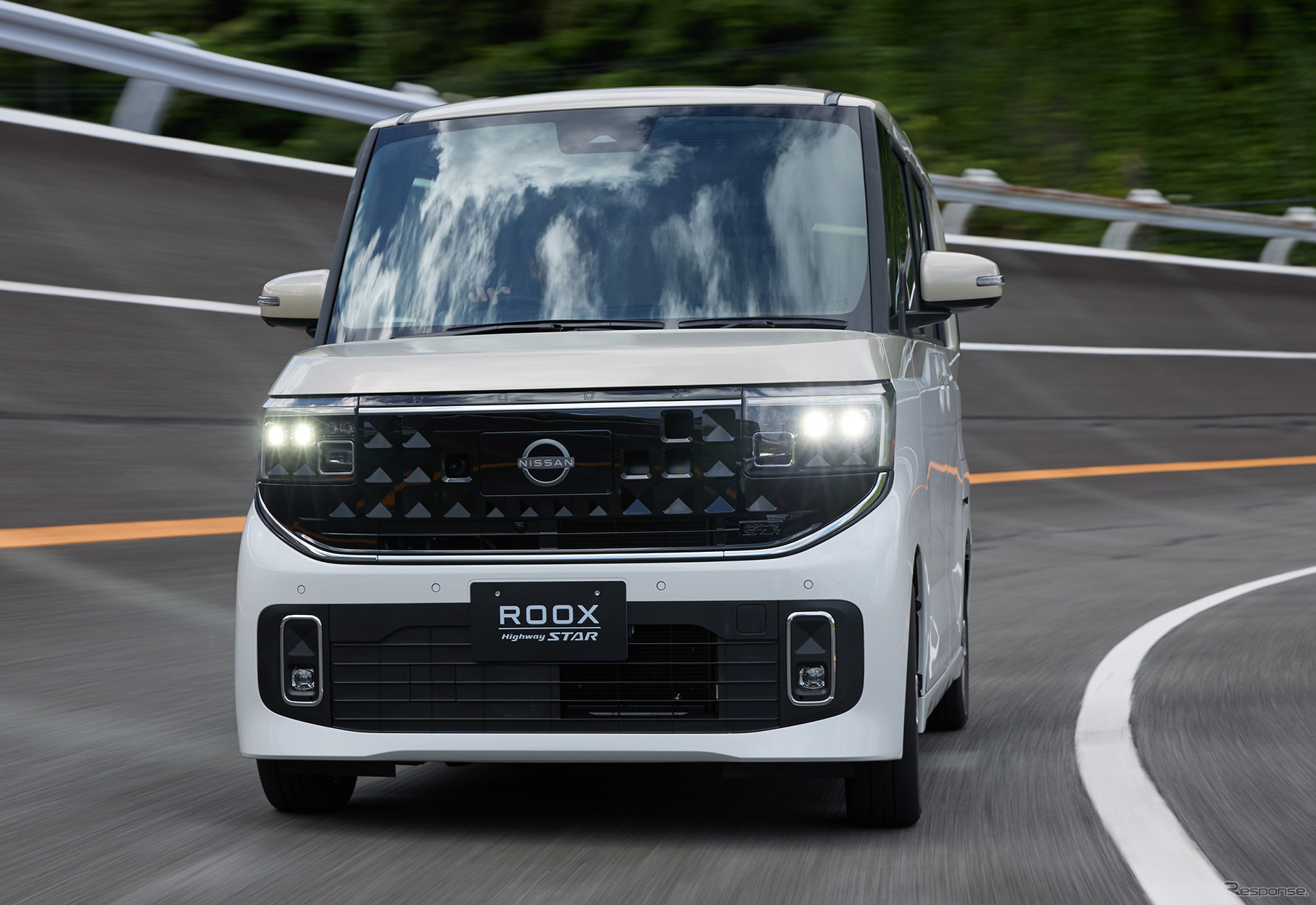 日産 ルークス 新型（ハイウェイスター Gターボ プロパイロットエディション）