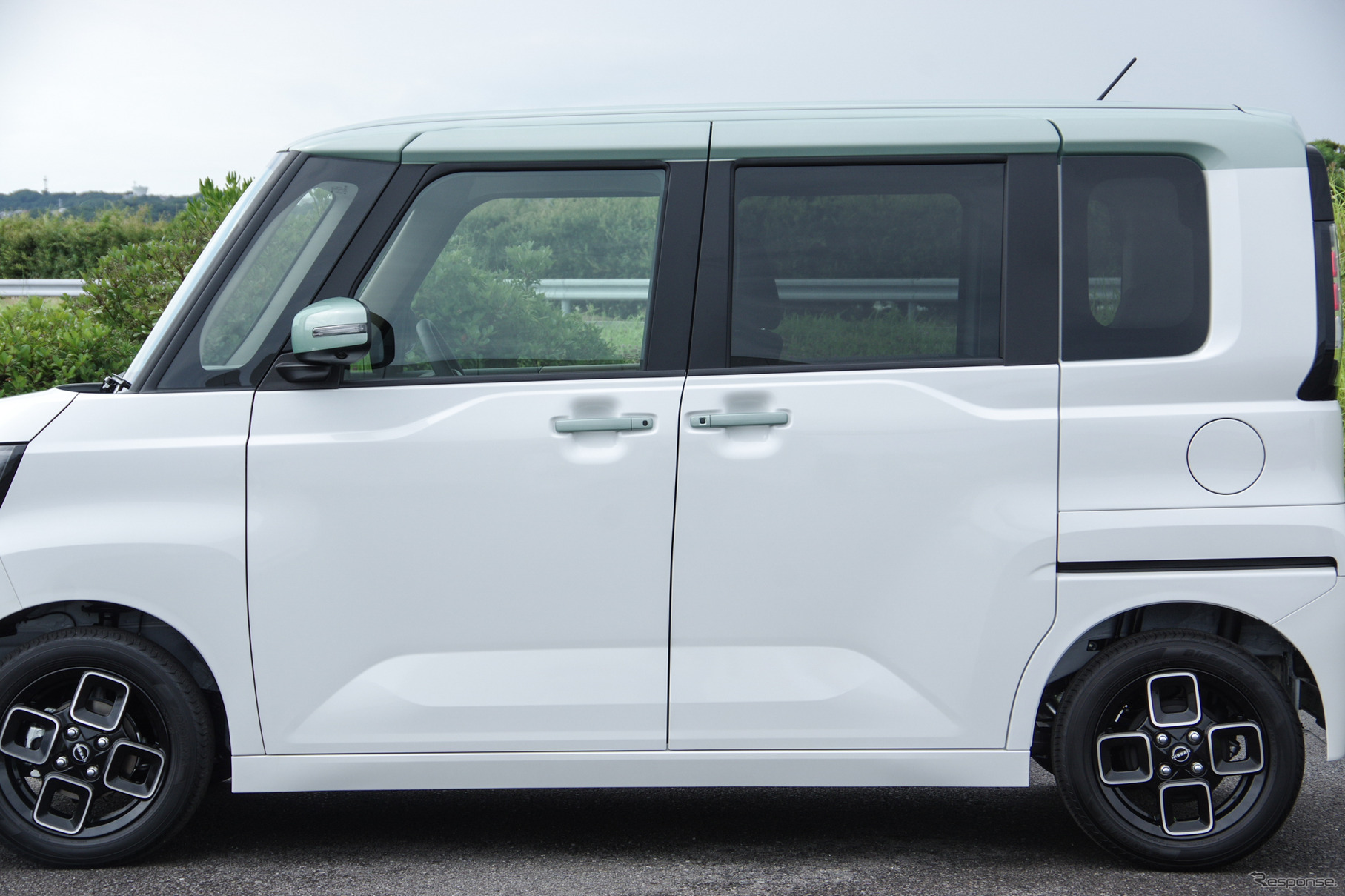 日産 ルークス 新型（ハイウェイスター）