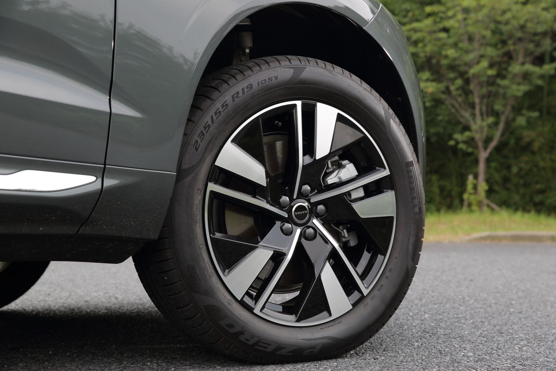 ボルボ XC60 ウルトラB5 AWD